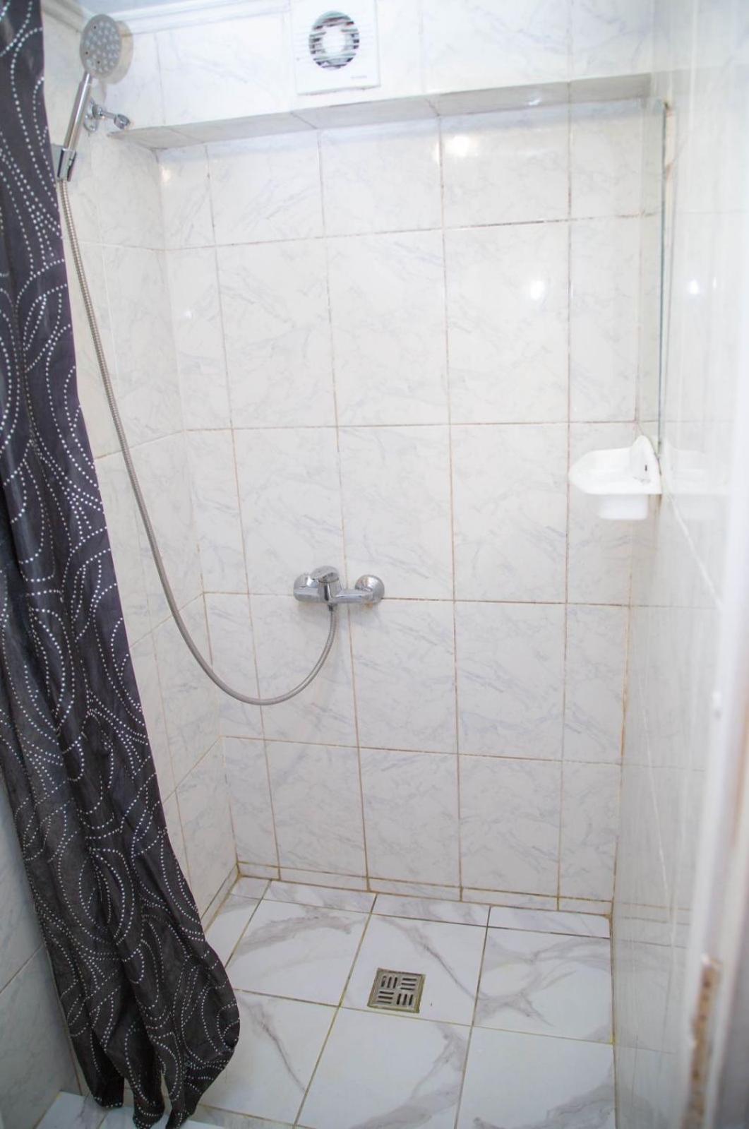 קייב Sun City Hostel 4 מראה חיצוני תמונה